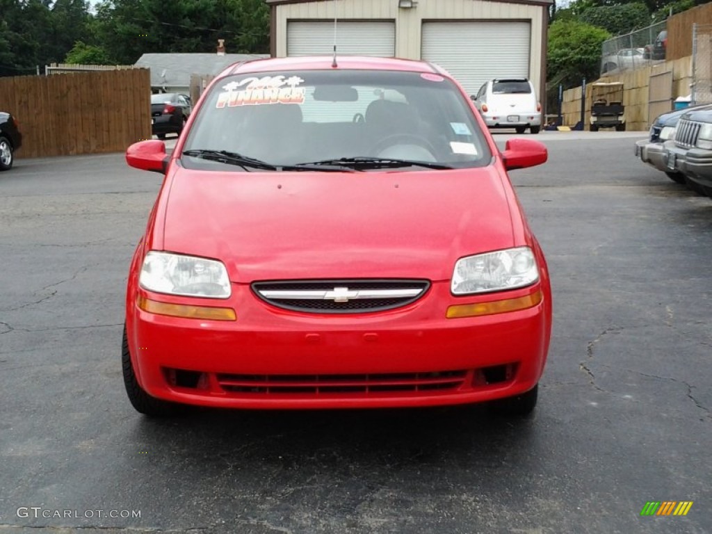 2004 Aveo Special Value Hatchback - Victory Red / Gray photo #1