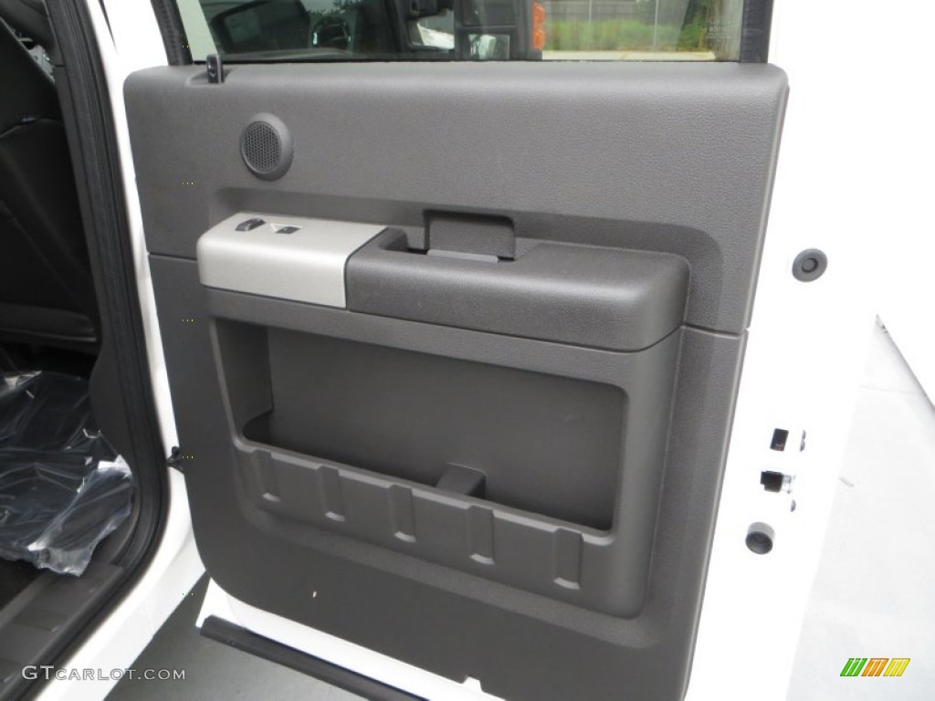 2014 F250 Super Duty Lariat Crew Cab 4x4 - White Platinum Tri-Coat / Black photo #21