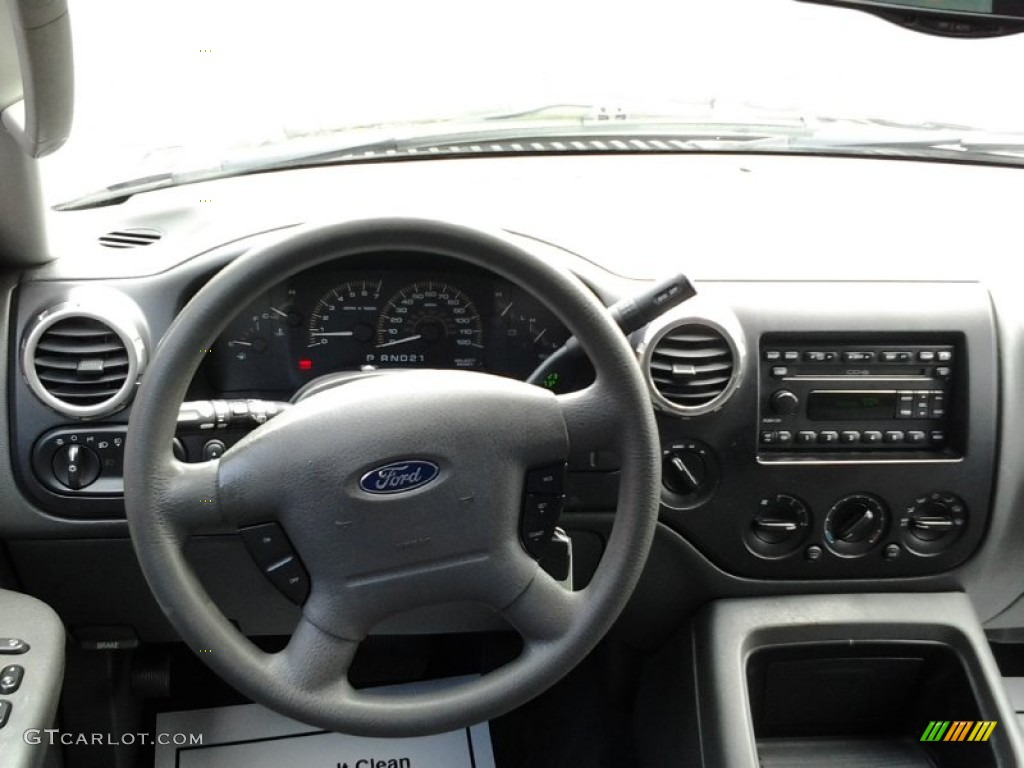 2003 Expedition XLT 4x4 - True Blue Metallic / Flint Grey photo #18