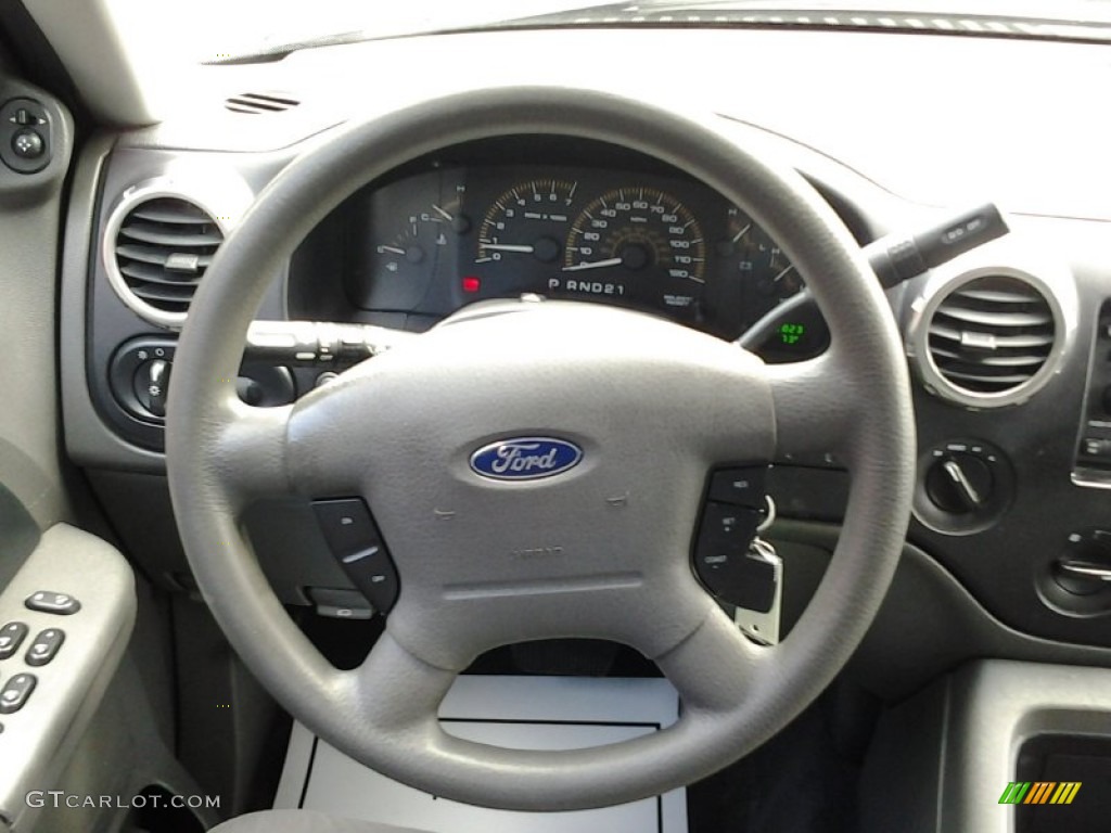 2003 Expedition XLT 4x4 - True Blue Metallic / Flint Grey photo #20