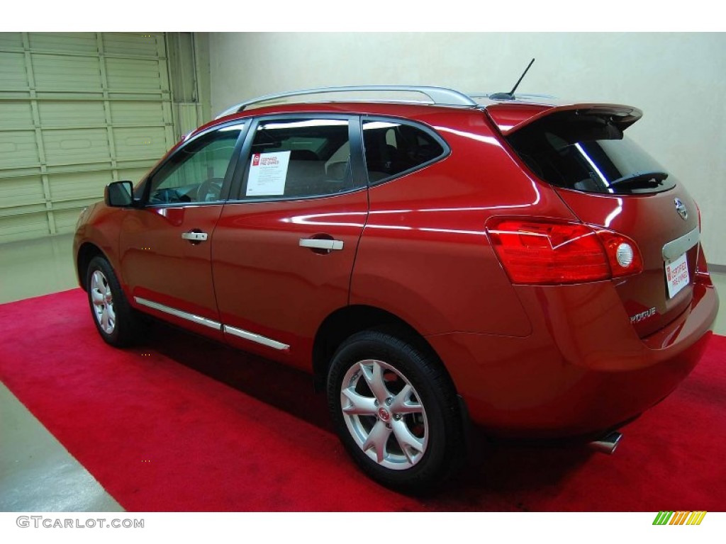 2011 Rogue SV - Cayenne Red / Black photo #4