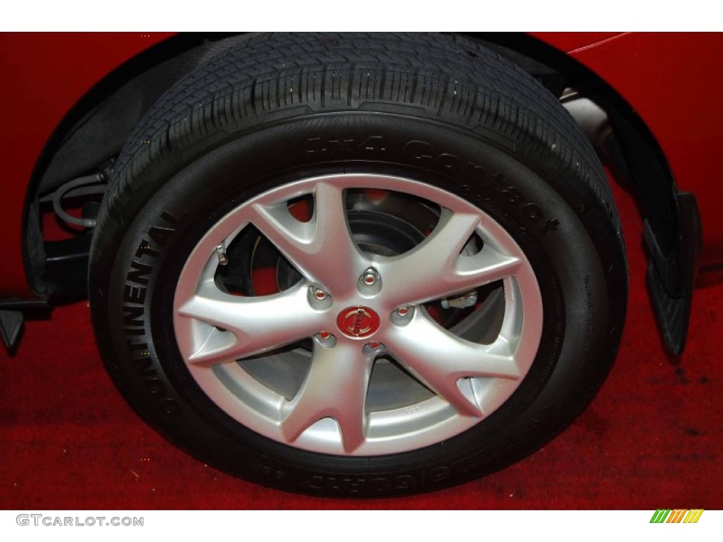 2011 Rogue SV - Cayenne Red / Black photo #8