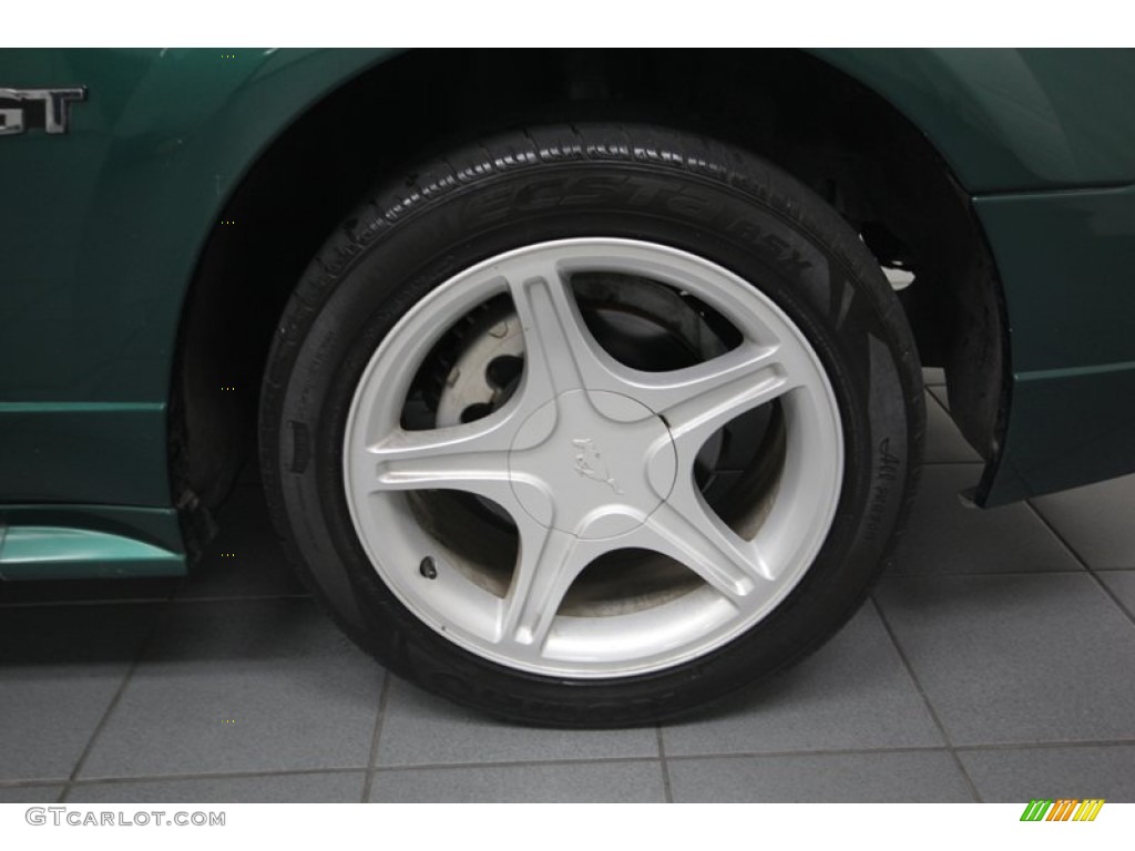 2000 Ford Mustang GT Convertible Wheel Photos