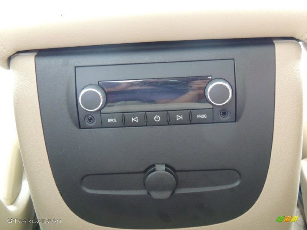 2009 GMC Sierra 1500 SLT Crew Cab Controls Photo #84664889