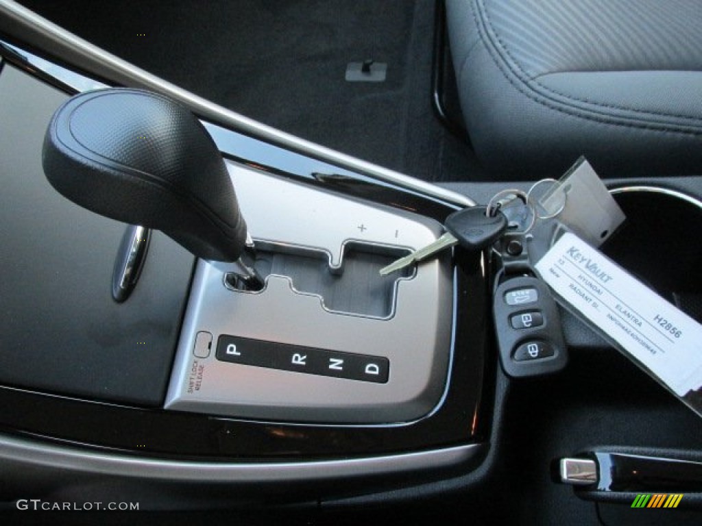 2013 Elantra GLS - Silver / Gray photo #10