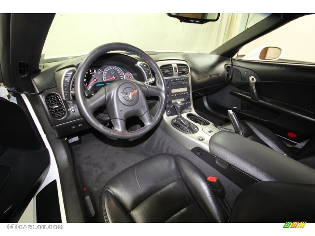 Ebony Interior 2005 Chevrolet Corvette Coupe Photo #84667952