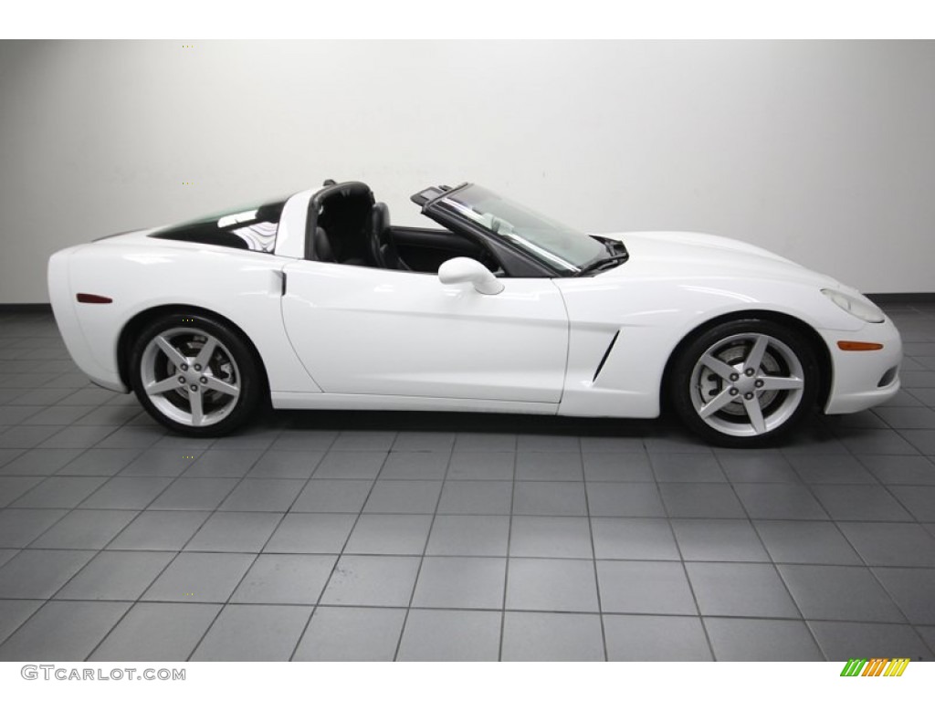 Arctic White 2005 Chevrolet Corvette Coupe Exterior Photo #84667964