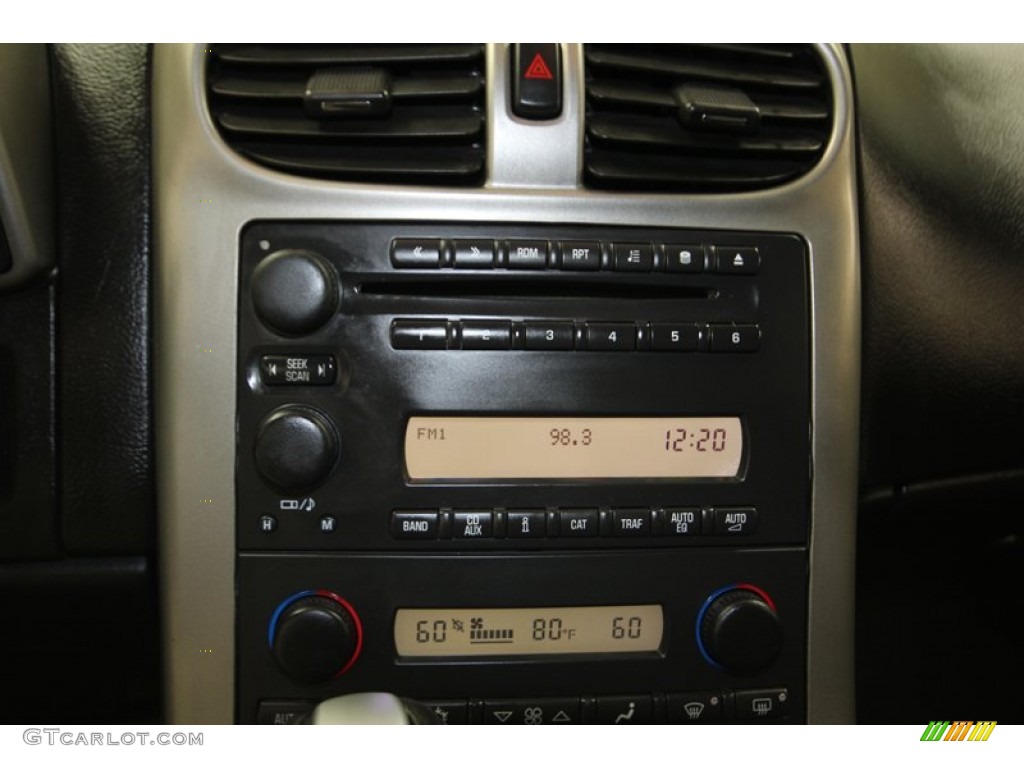 2005 Chevrolet Corvette Coupe Controls Photo #84668006