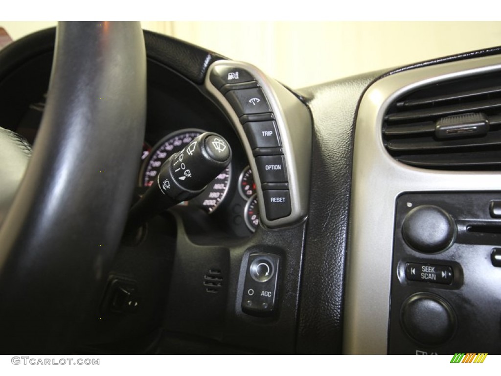 2005 Chevrolet Corvette Coupe Controls Photo #84668018