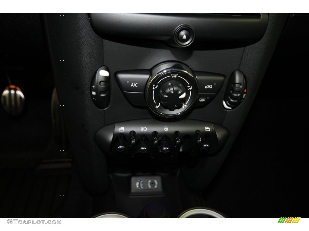 2014 Cooper S Clubman - White Silver Metallic / Carbon Black photo #17