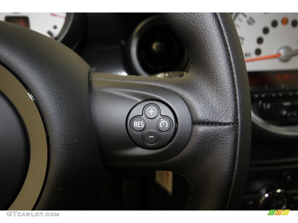 2014 Mini Cooper S Clubman Controls Photo #84668717