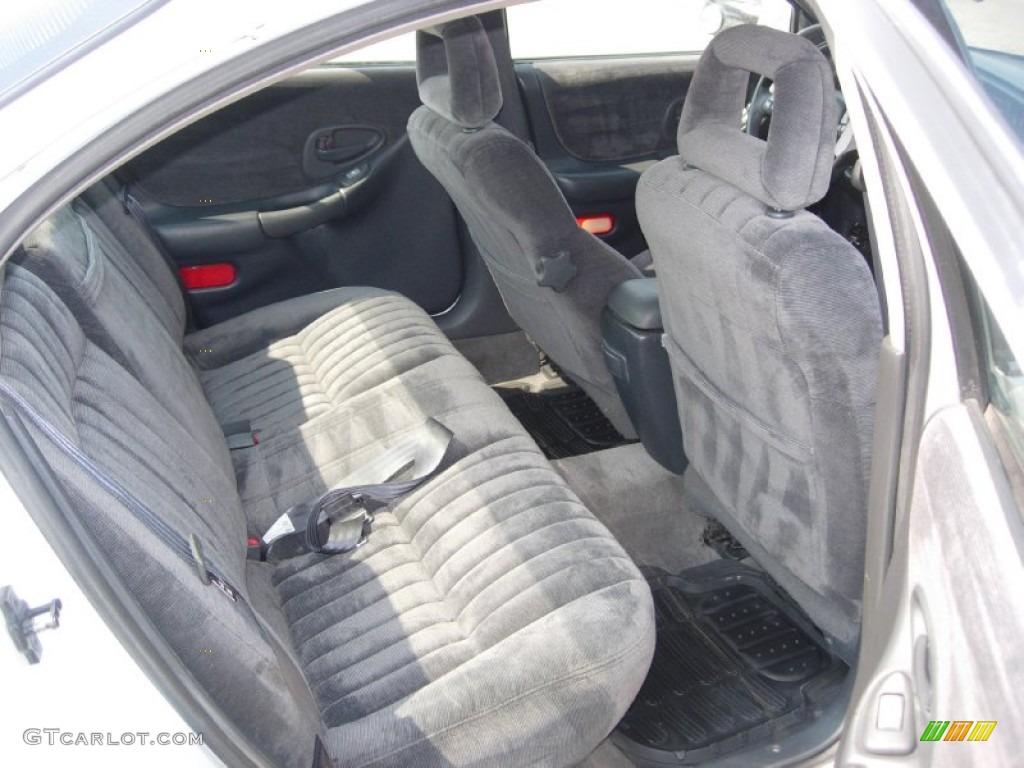 1999 Grand Prix SE Sedan - Arctic White / Graphite photo #6