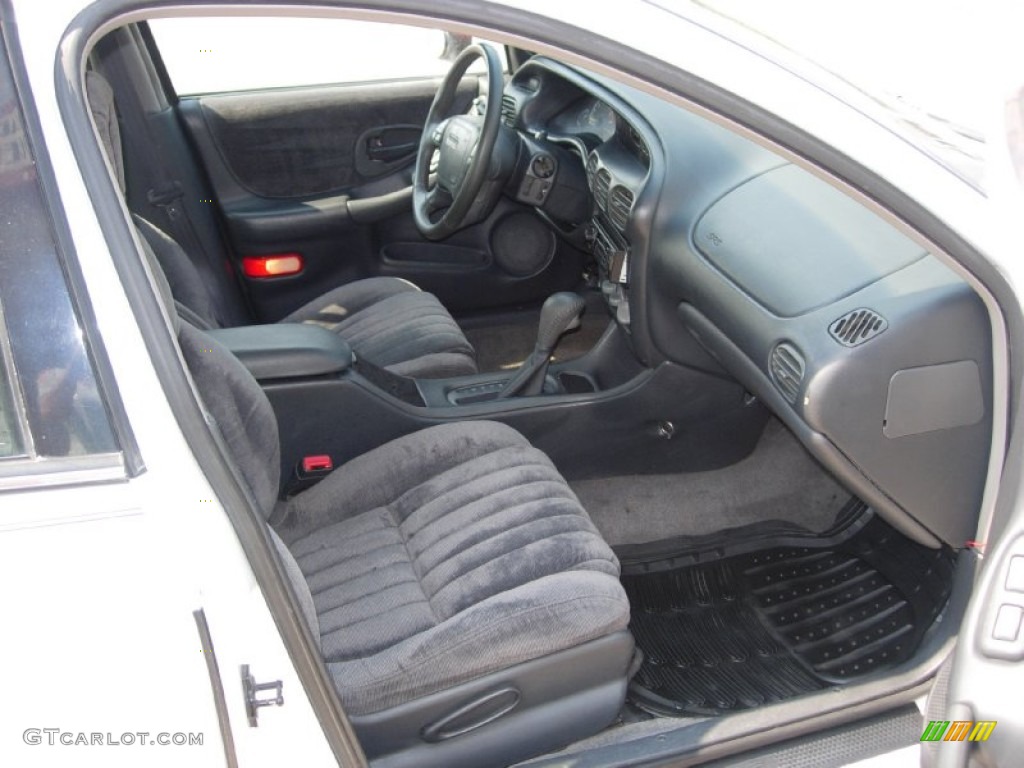 1999 Grand Prix SE Sedan - Arctic White / Graphite photo #7