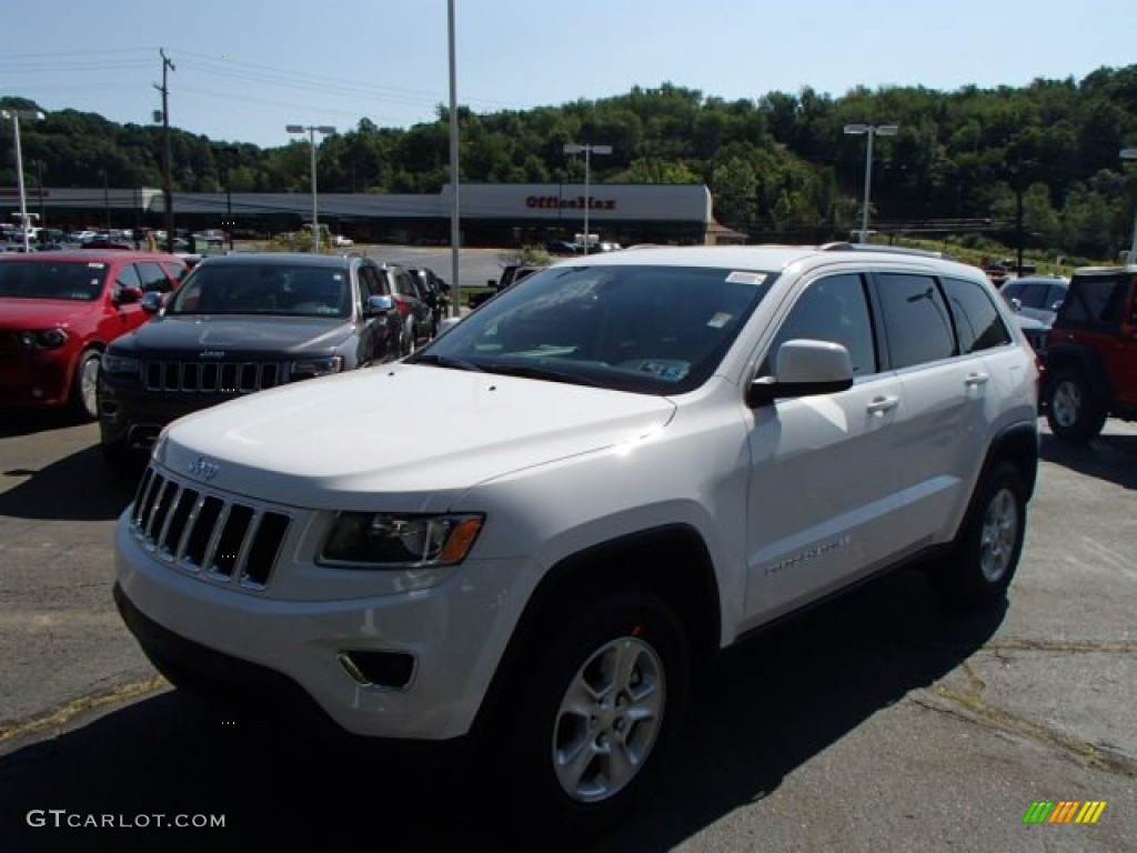 2014 Grand Cherokee Laredo 4x4 - Bright White / New Zealand Black/Light Frost photo #1