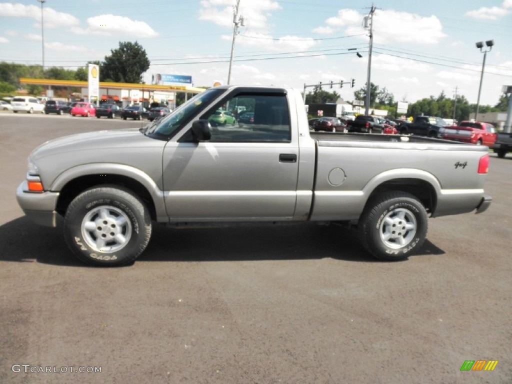 Light Pewter Metallic 2000 Chevrolet S10 LS Regular Cab 4x4 Exterior Photo #84672800