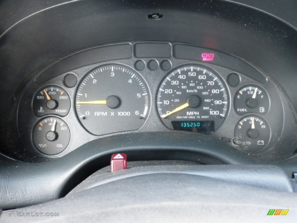 2000 Chevrolet S10 LS Regular Cab 4x4 Gauges Photos