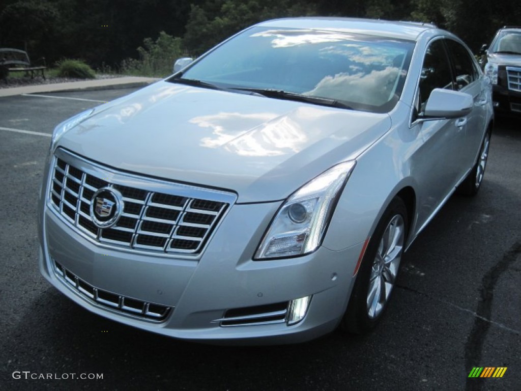 Radiant Silver Metallic 2014 Cadillac XTS Luxury FWD Exterior Photo #84675062
