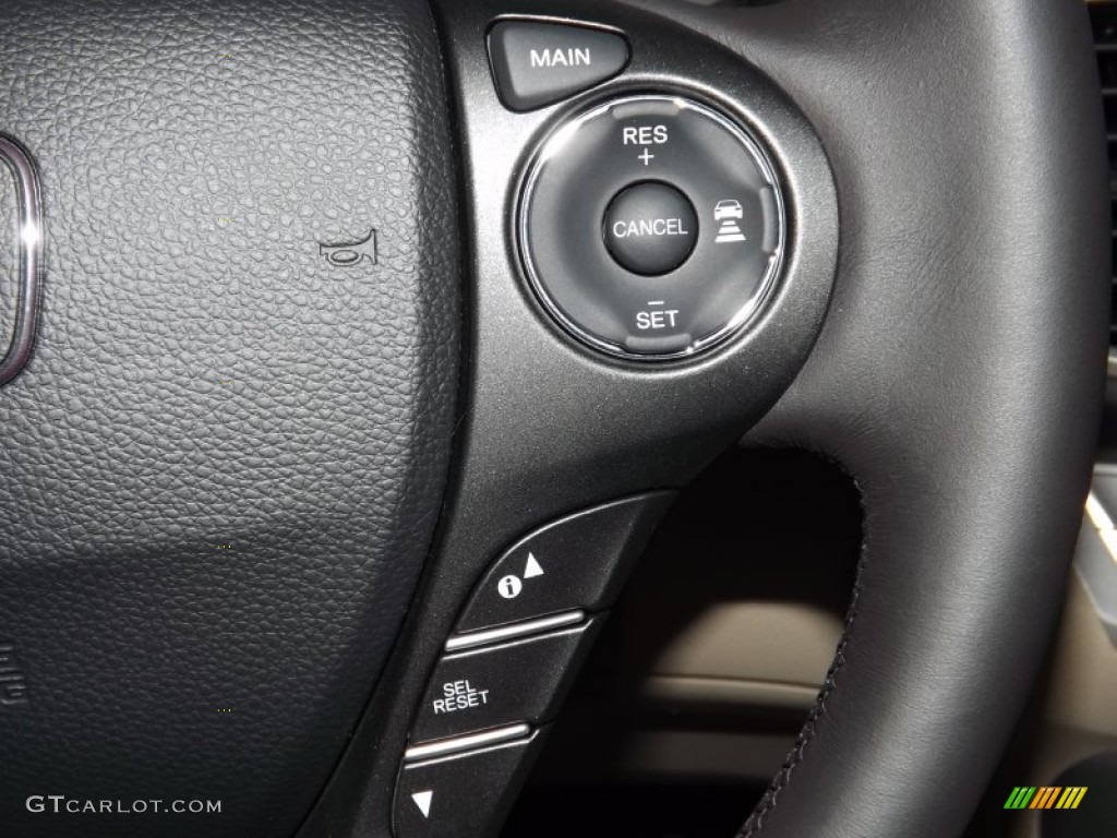 2013 Honda Accord Touring Sedan Controls Photo #84675305