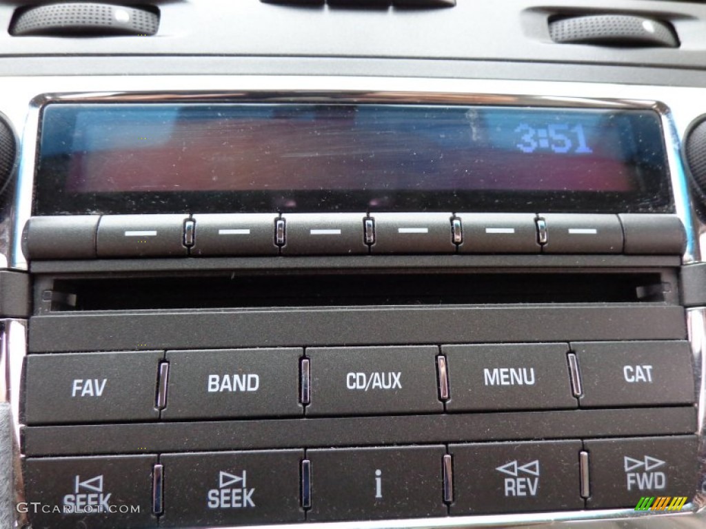 2009 Cadillac DTS Standard DTS Model Controls Photo #84675421
