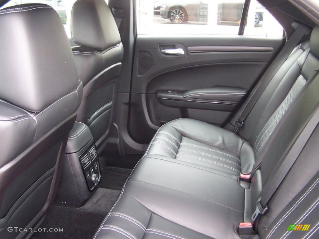 2012 Chrysler 300 S V8 Rear Seat Photo #84676442
