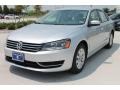 2014 Reflex Silver Metallic Volkswagen Passat 2.5L Wolfsburg Edition  photo #3