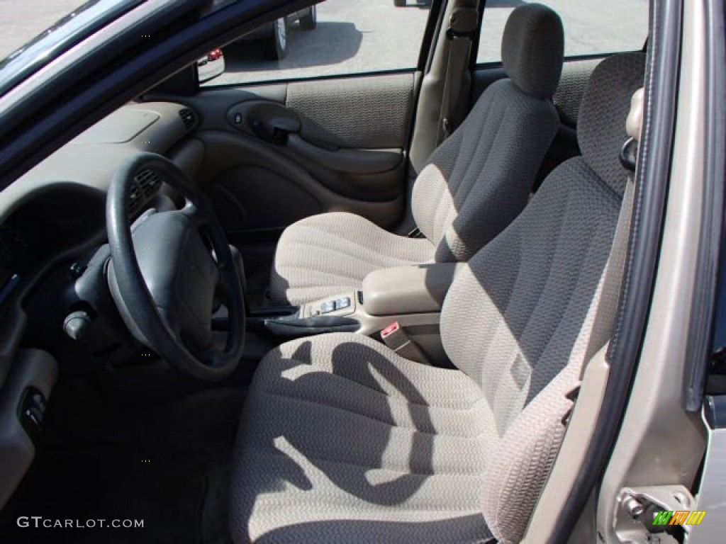 2002 Sunfire SE Sedan - Light Taupe Metallic / Taupe photo #8