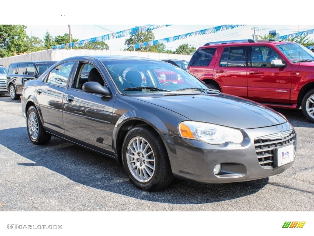 Graphite Metallic 2005 Chrysler Sebring Touring Sedan Exterior Photo #84679625