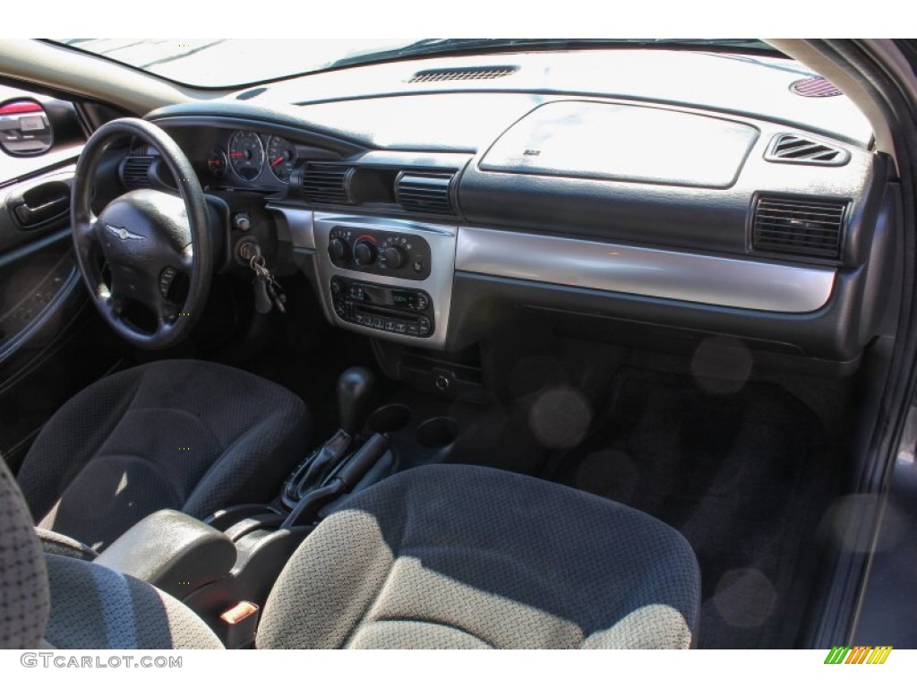 2005 Chrysler Sebring Touring Sedan Dark Slate Gray Dashboard Photo #84679676