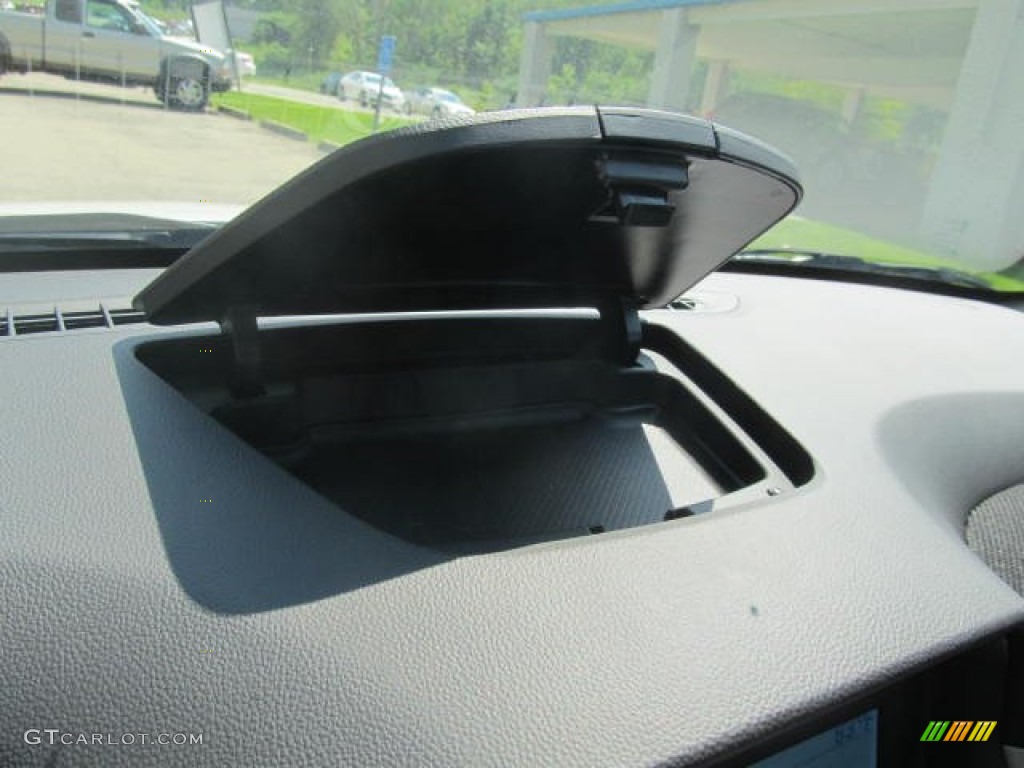 2013 Cruze LT - Summit White / Jet Black photo #18