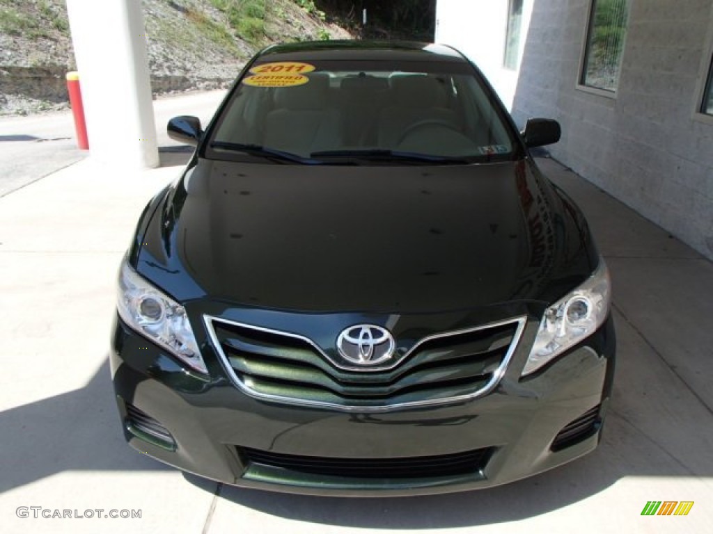 2011 Camry LE - Spruce Green Mica / Ash photo #3