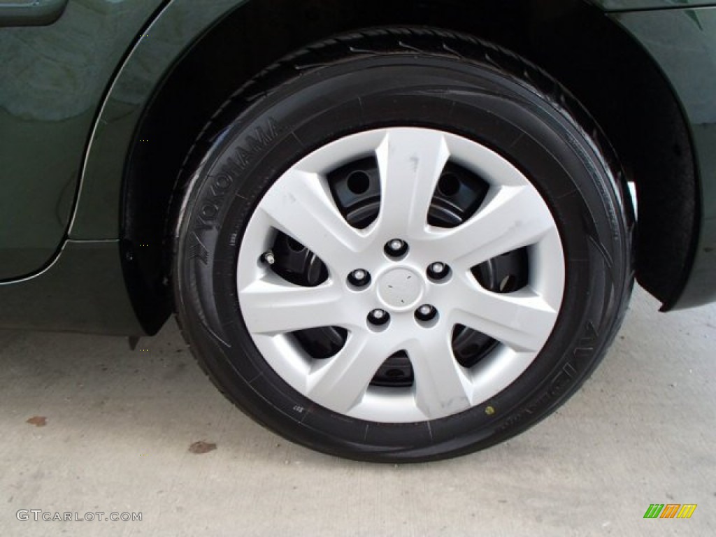 2011 Camry LE - Spruce Green Mica / Ash photo #8