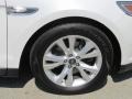 2010 White Suede Metallic Ford Taurus SEL  photo #3