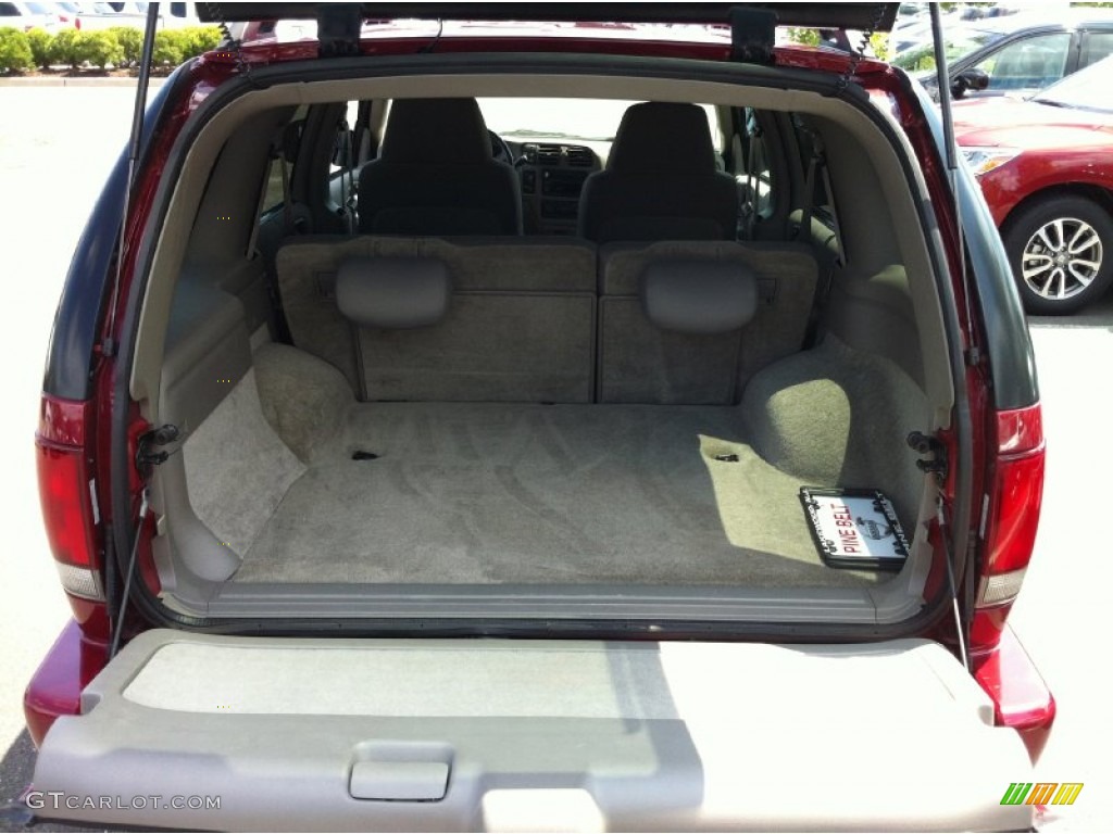 2004 Blazer LS 4x4 - Dark Cherry Red Metallic / Medium Gray photo #14