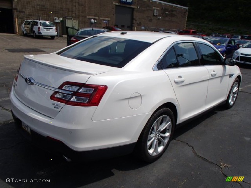 2013 Taurus SEL AWD - White Platinum Tri-Coat / Charcoal Black photo #6
