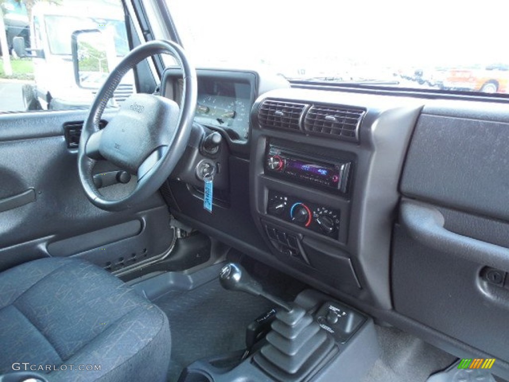 2001 Wrangler Sport 4x4 - Silverstone Metallic / Agate Black photo #11