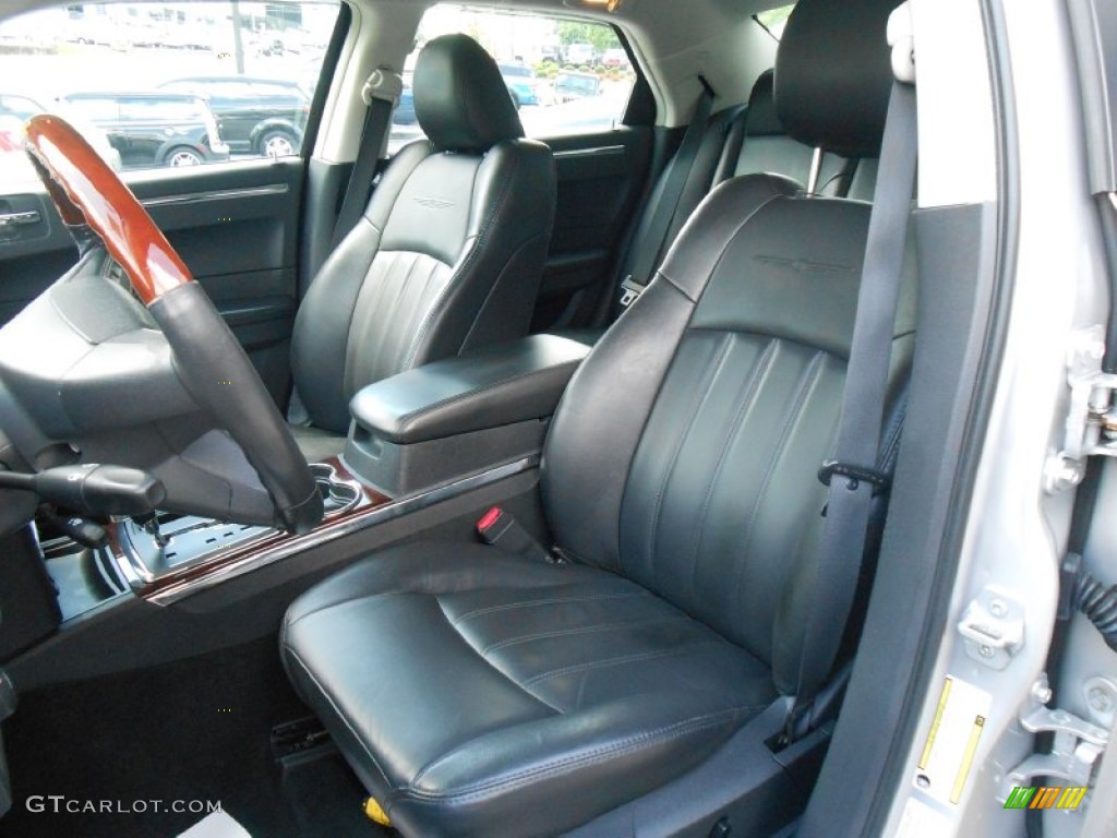 2009 300 C HEMI AWD - Bright Silver Metallic / Dark Slate Gray photo #11