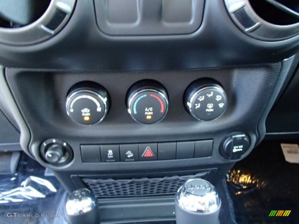 2014 Jeep Wrangler Sport S 4x4 Controls Photo #84693287