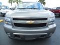Greystone Metallic - Suburban LT 4x4 Photo No. 15