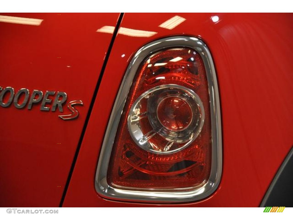 2013 Cooper S Hardtop - Chili Red / Carbon Black photo #14