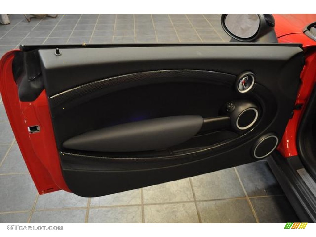 2013 Cooper S Hardtop - Chili Red / Carbon Black photo #22