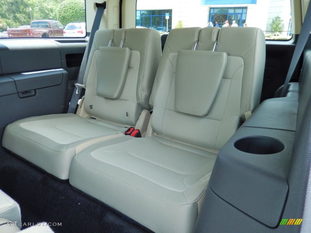 2014 Ford Flex SE Rear Seat Photo #84698373