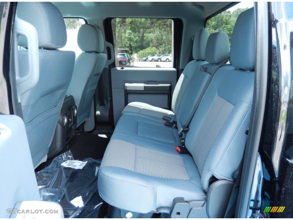 2014 Ford F250 Super Duty XLT Crew Cab 4x4 Rear Seat Photo #84699005