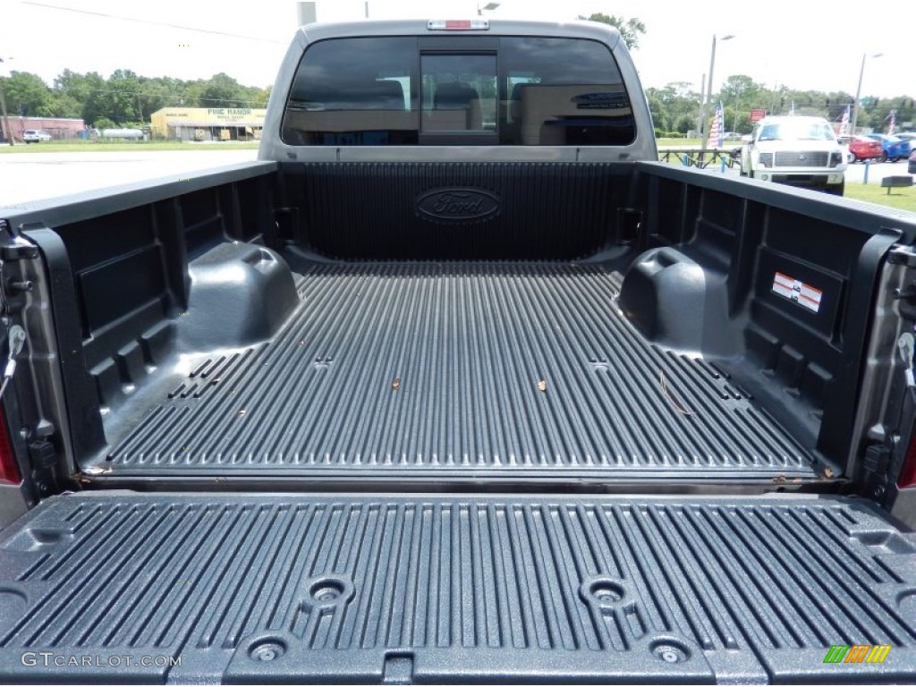 2014 F350 Super Duty Lariat Crew Cab 4x4 - Sterling Gray Metallic / Black photo #4