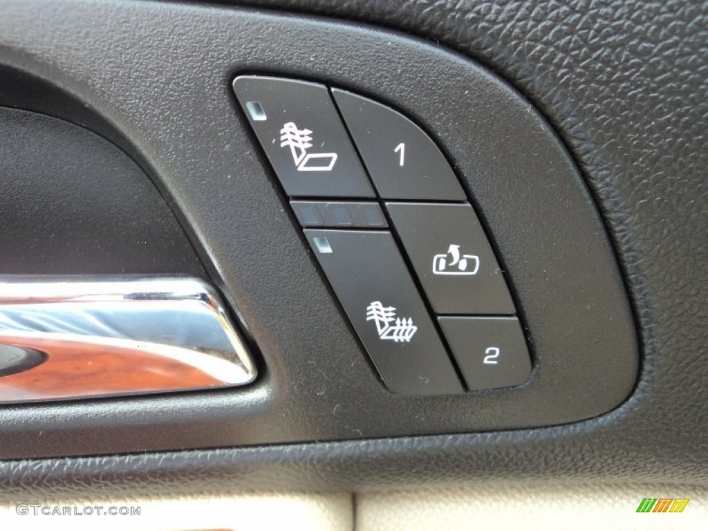 2008 Suburban 1500 LTZ 4x4 - Black / Light Cashmere/Ebony photo #7