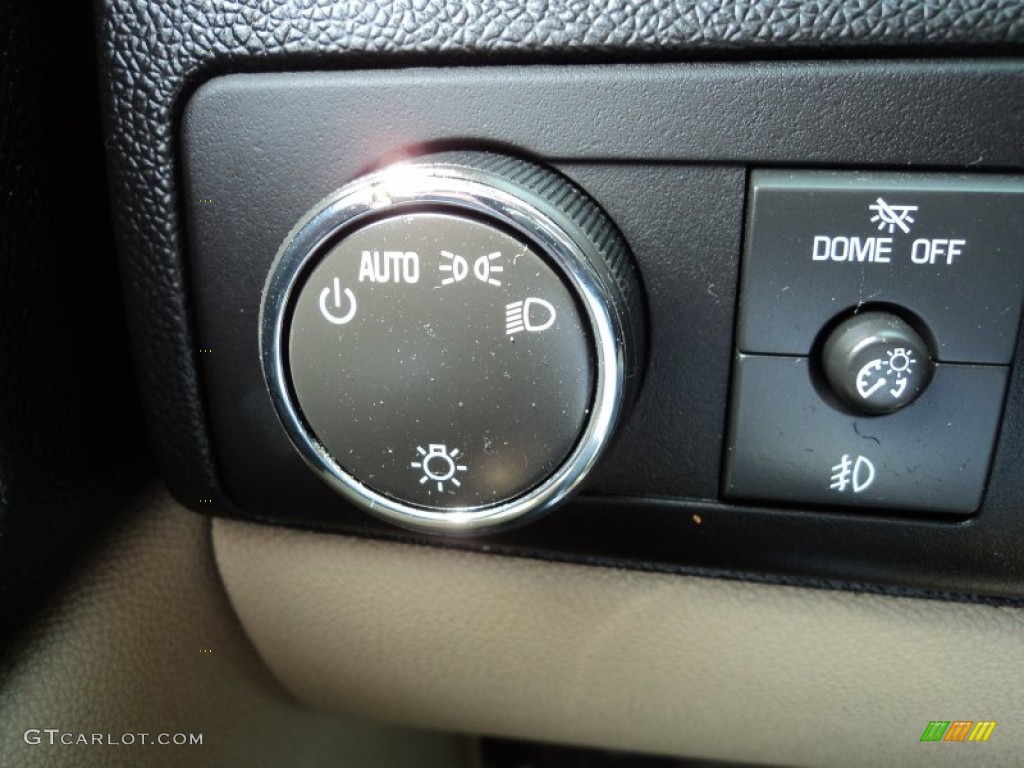 2008 Suburban 1500 LTZ 4x4 - Black / Light Cashmere/Ebony photo #11