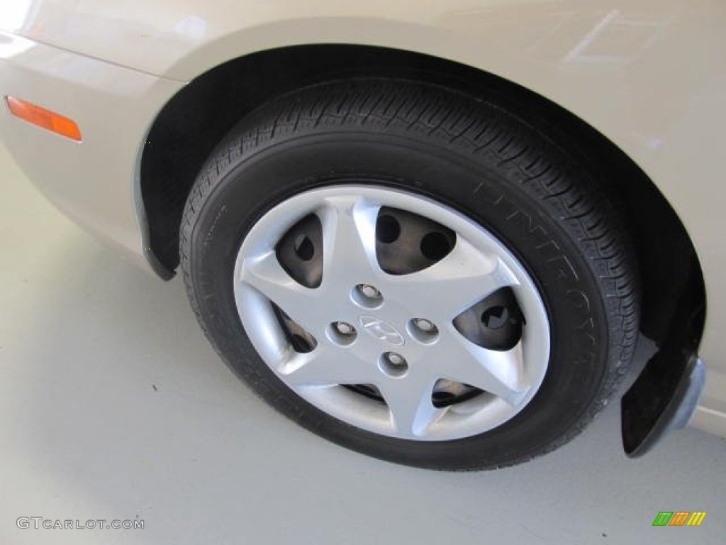 2006 Elantra GLS Sedan - Champagne Beige / Beige photo #3