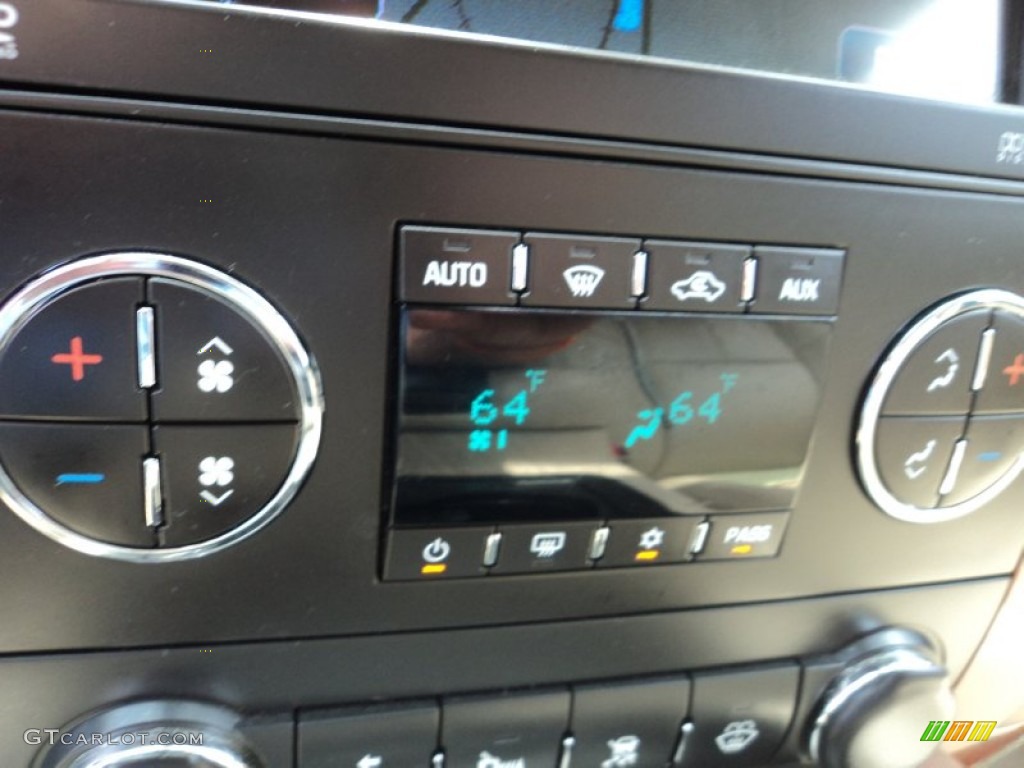 2008 Suburban 1500 LTZ 4x4 - Black / Light Cashmere/Ebony photo #21