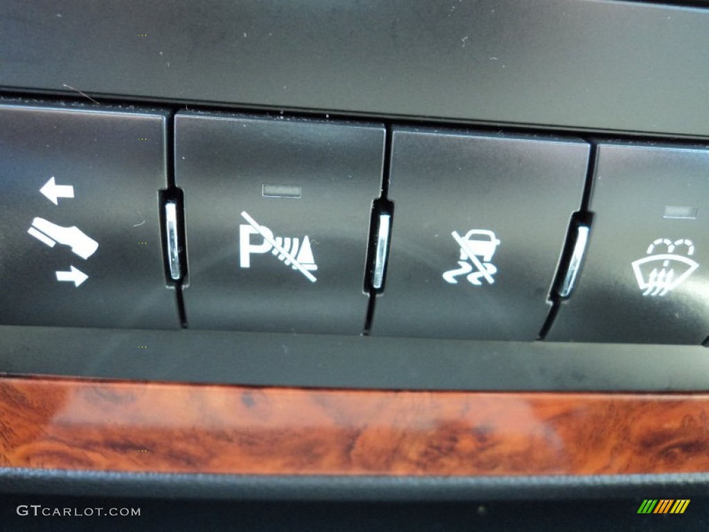 2008 Suburban 1500 LTZ 4x4 - Black / Light Cashmere/Ebony photo #23