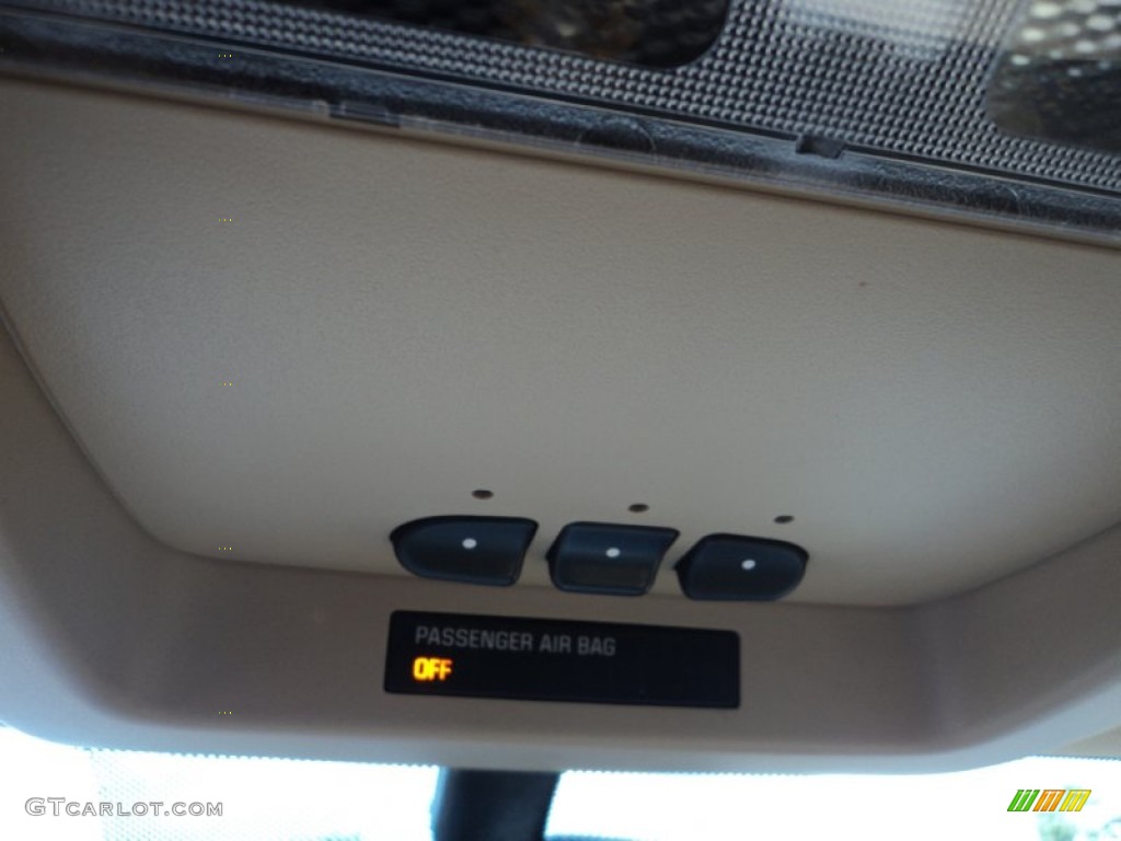 2008 Suburban 1500 LTZ 4x4 - Black / Light Cashmere/Ebony photo #25