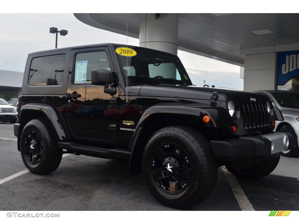 2010 Wrangler Sahara 4x4 - Black / Dark Slate Gray/Medium Slate Gray photo #1